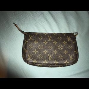 Louis Vuitton purse